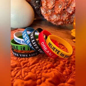 Inspirational Kids Wristband Set - Multicolor (7 bracelets included as shown)